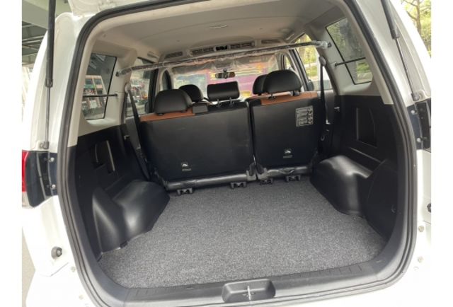 《原漆車 豪華型 SRSx2 定速 中央冷氣 僅駛3萬公里》【保證實車實照實價】  第10張相片