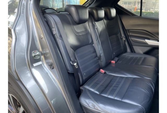 《原漆車 豪華型 SRSx6 安卓機 定速 恆溫》【保證實車實照實價】內外漂亮  第7張相片