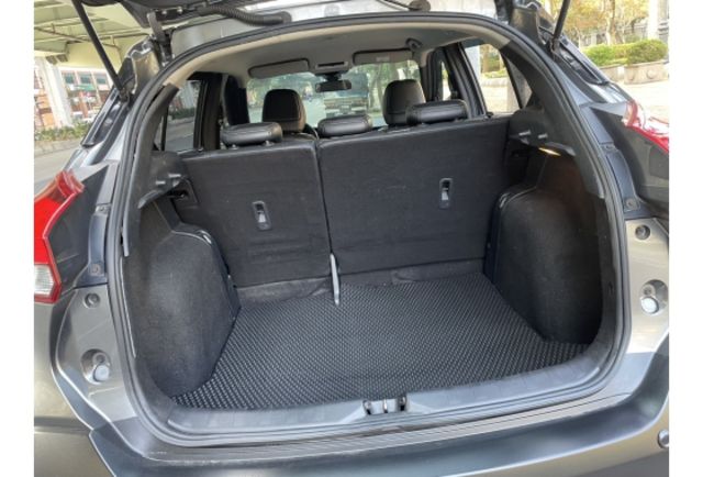 《原漆車 豪華型 SRSx6 安卓機 定速 恆溫》【保證實車實照實價】內外漂亮  第8張相片