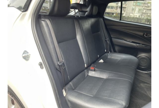 《原漆車 豪華型 SRSx2 螢幕 倒車顯影 僅駛7萬多公里》保證實車實照實價  第8張相片