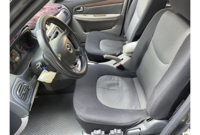 《原漆車 5門 元氣版 雙色內裝 螢幕 僅駛11萬多公里》【保證實車實照實價】如有不實~整輛車送給您  第6張相片