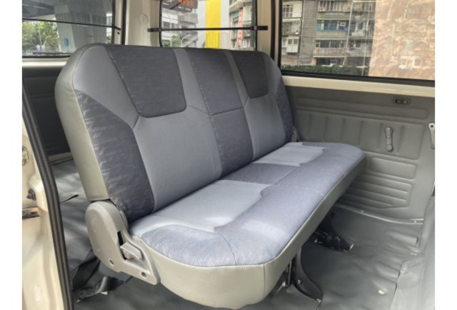 《原漆車 豪華型 正5人座 MP3音響 中央冷氣》【保證實車實照實價】如有不實~整輛車送給您  第7張相片