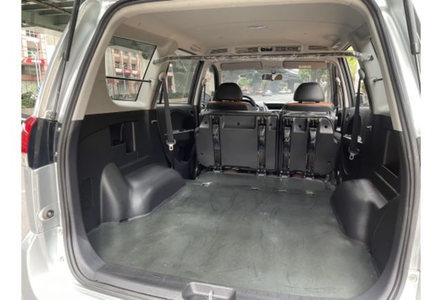 《原漆車 豪華型 SRSx2 皮椅 定速 中央冷氣 僅駛4萬多公里 原廠保養》【保證實車實照實價】如有不實~整輛車送給您  第10張相片