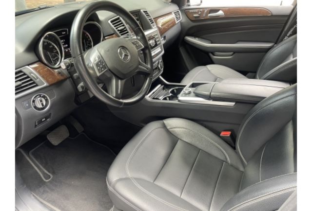 《原漆車 旗艦型 SRSx10 定速 恆溫 天窗 電動尾門》【保證實車實照實價】如有不實~整輛車送給您  第5張相片