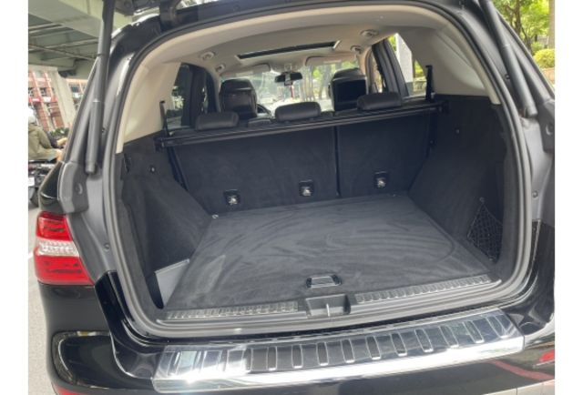 《原漆車 旗艦型 SRSx10 定速 恆溫 天窗 電動尾門》【保證實車實照實價】如有不實~整輛車送給您  第8張相片