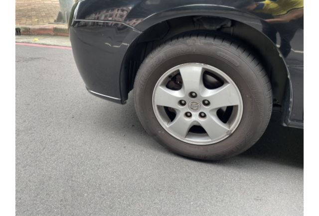 《原漆車 豪華型 正7人座 皮椅 安卓機 中央冷氣》【保證實車實照實價】如有不實~整輛車送給您  第4張相片