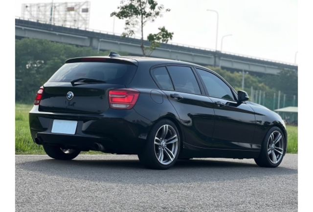 BMW 116I  第9張相片