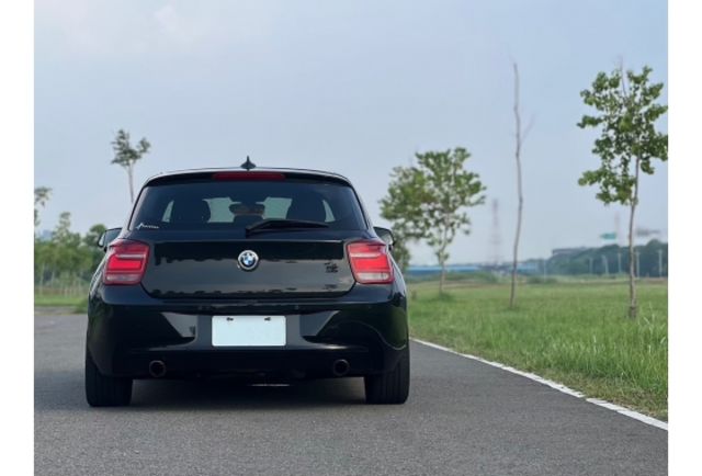 BMW 116I  第10張相片