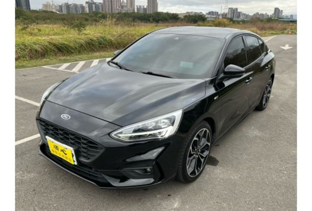 Ford FOCUS  第3張相片