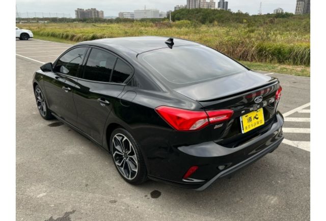 Ford FOCUS  第4張相片