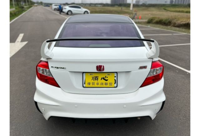Honda CIVIC  第11張相片