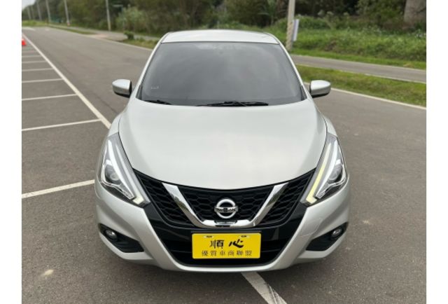 Nissan TIIDA  第2張相片