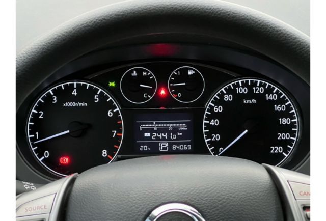 Nissan TIIDA  第4張相片