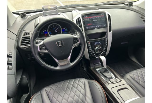 LUXGEN U6 GT  第9張相片