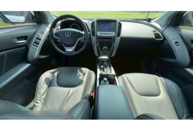 LUXGEN U6 Turbo  第9張相片