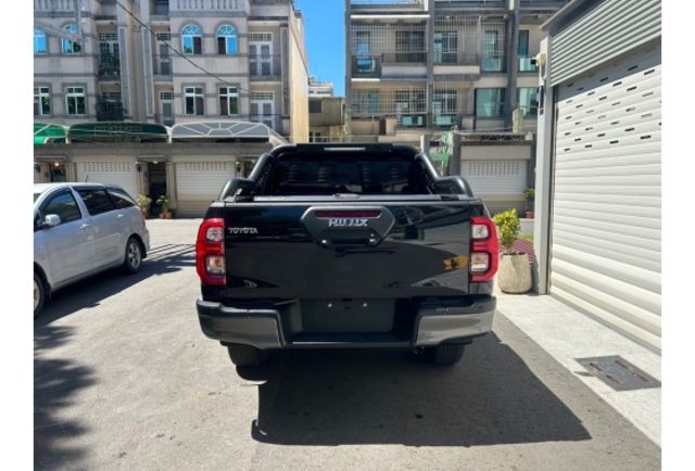 Toyota HILUX  第4張相片