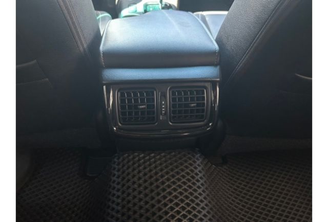 Toyota HILUX  第13張相片