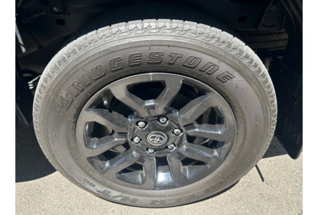 Toyota HILUX  第20張相片