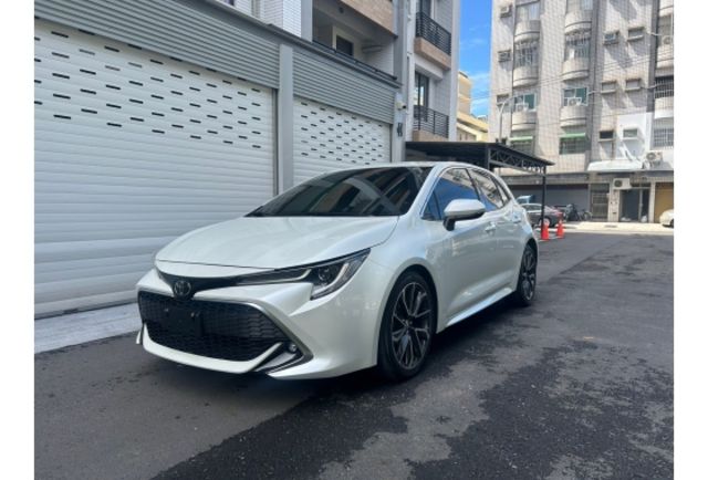 Toyota AURIS  第1張相片