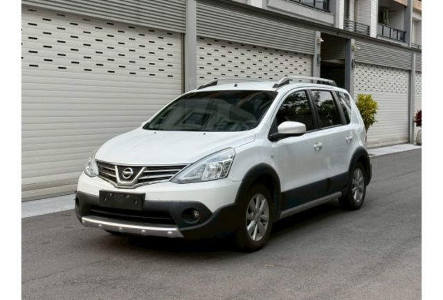 車頂行李架 倒車雷達 胎壓偵測  第1張相片