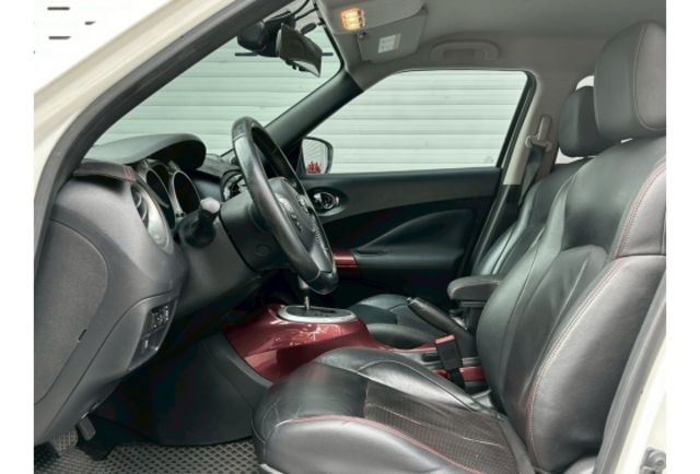 I-Key｜數位電視｜方向盤快控｜胎壓偵測  第5張相片