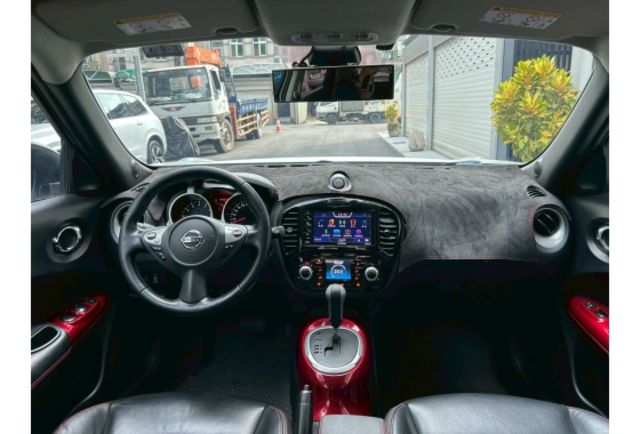 I-Key｜數位電視｜方向盤快控｜胎壓偵測  第7張相片