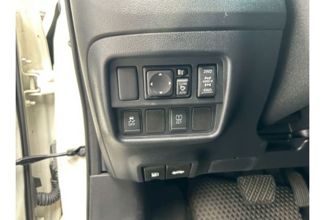 I-Key｜數位電視｜方向盤快控｜胎壓偵測  第14張相片