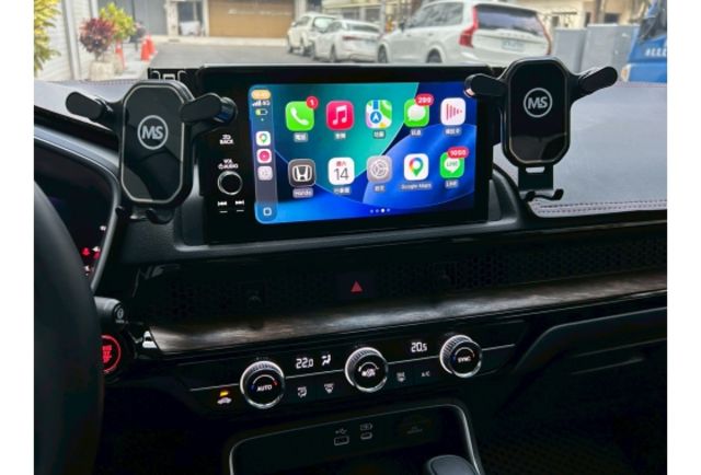 無線充電板/CarPlay｜BOSE音響｜全景天窗｜環景｜腳踢電尾門  第9張相片