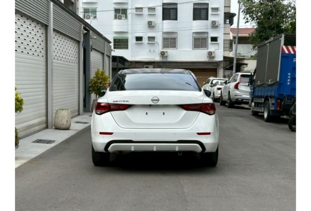 Nissan SENTRA  第4張相片