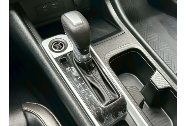 Nissan SENTRA  第12張相片