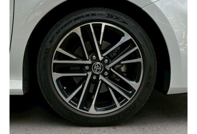 無線充電板/CarPlay｜方向盤電動調整｜數位儀表｜LED頭尾燈｜盲點｜I-key  第17張相片