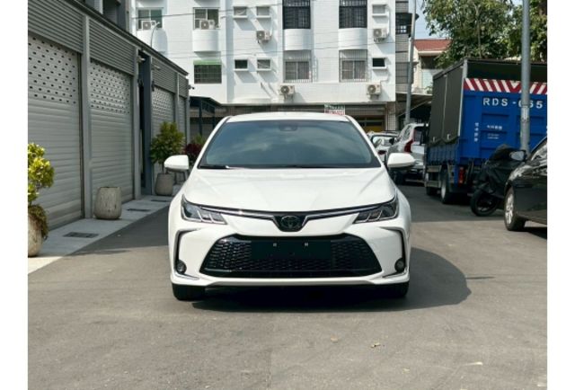 i-key｜無線CarPlay｜摸門｜倒車顯影｜左右側鏡頭  第3張相片