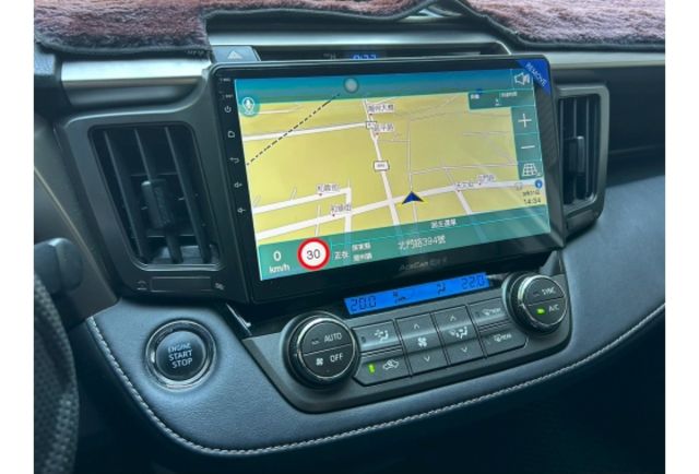 i-key｜駕駛電動座椅｜定速｜衛星導航  第9張相片