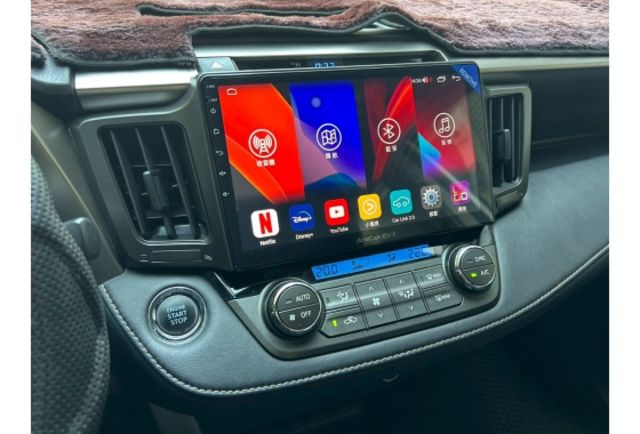 i-key｜駕駛電動座椅｜定速｜衛星導航  第10張相片