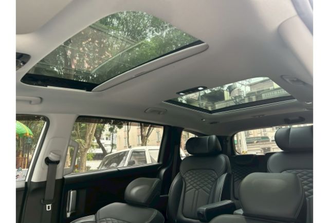 七人座｜雙天窗｜前後電動通風加熱椅｜雙側電滑門｜環景｜盲點｜無線充電版｜CarPlay  第9張相片