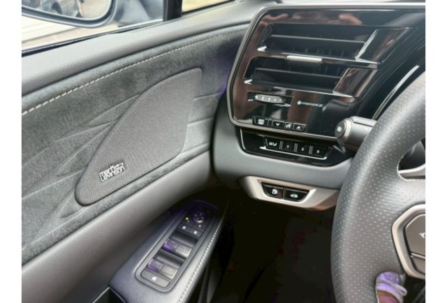 4WD｜Mark Levinson音響｜電動側踏板｜全景天窗｜環景｜盲點｜無線CarPlay/充電版  第7張相片