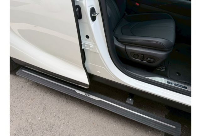 4WD｜Mark Levinson音響｜電動側踏板｜全景天窗｜環景｜盲點｜無線CarPlay/充電版  第22張相片