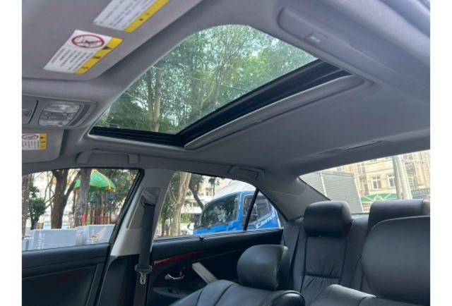 天窗｜前座電動座椅｜後擋電動遮陽簾｜倒車雷達｜導航  第8張相片