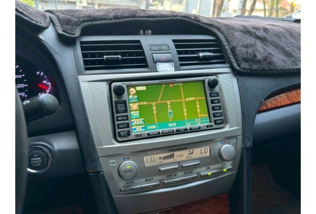 天窗｜前座電動座椅｜後擋電動遮陽簾｜倒車雷達｜導航  第9張相片