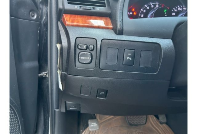 天窗｜前座電動座椅｜後擋電動遮陽簾｜倒車雷達｜導航  第12張相片