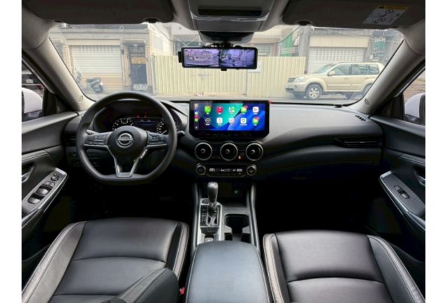 原廠保固中｜LED頭尾燈｜無線CarPlay｜環景｜全速域ACC  第7張相片