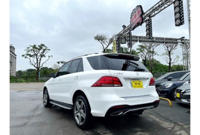 2015 GLE350 只跑10萬 只要118萬  第6張相片