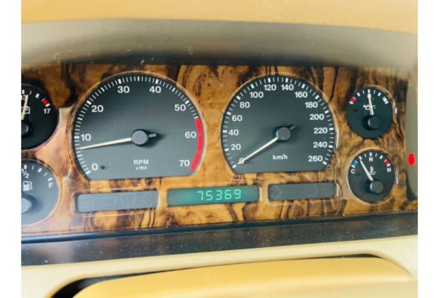 1995jaguar sovereign3.2 跑7萬 長軸 售29.8萬  第7張相片