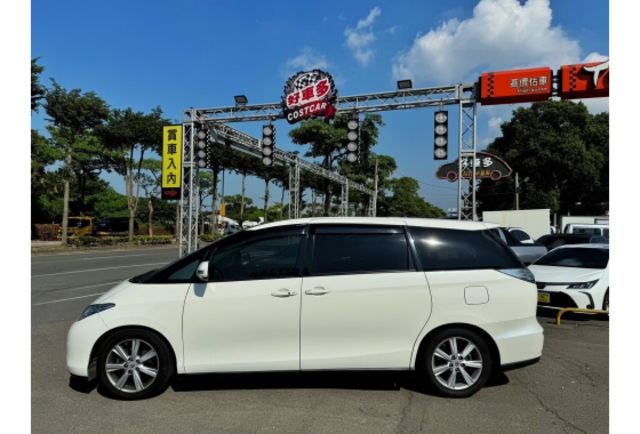 Toyota PREVIA  第2張相片