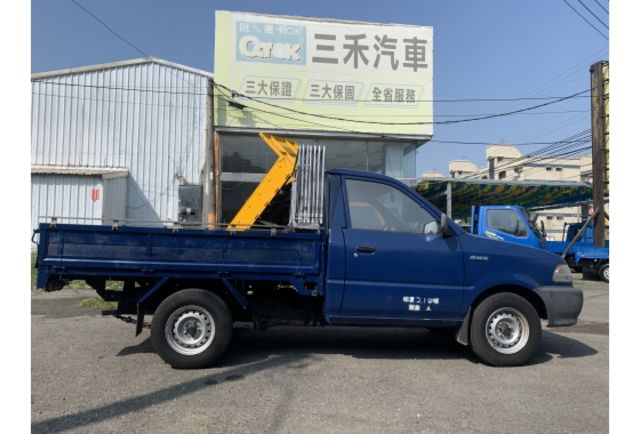 2000年瑞獅  第8張相片