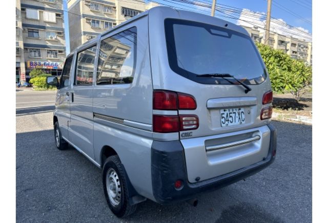 菱利自排箱車  第2張相片
