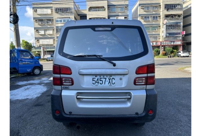 菱利自排箱車  第4張相片