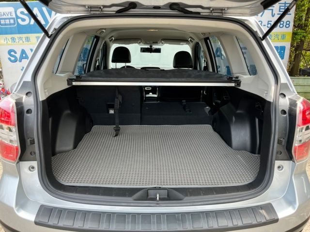 Subaru Forester  第25張相片