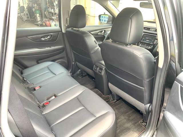 Nissan X-Trail  第6張相片