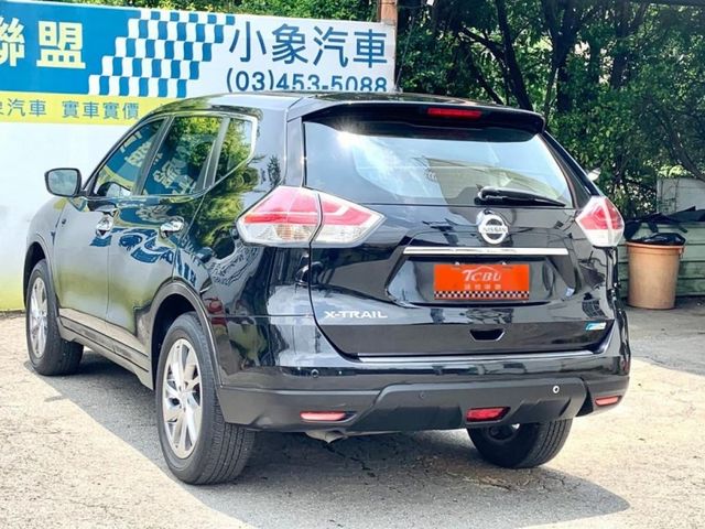Nissan X-Trail  第12張相片